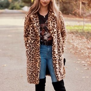 Zara Fluffy Leopard Print Coat
